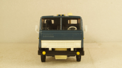 Камаз-5320 бортовой синий/оранжевый 07.1984, Арек 1:43