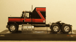 GMC General 1980 black/decor, TR102, IXO 1:43
