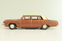 Mercury Marquis Limousine 1979, red, Replicars BV 1:43