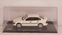 Chevrolet VECTRA GLS 2.2 1998 White Opel, Altaya 1:43