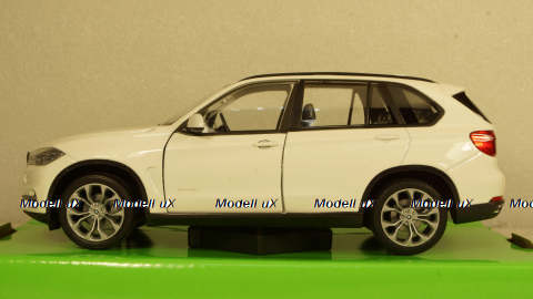 BMW X5 (F15) white, 24052, Welly 1:24