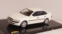 Chevrolet VECTRA GLS 2.2 1998 White Opel, Altaya 1:43