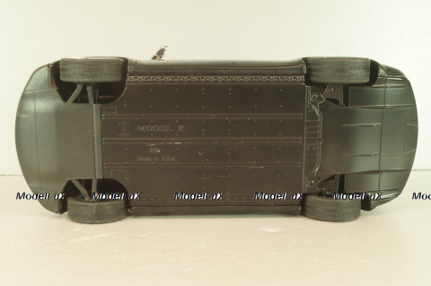 Tesla Model X 2016, light grey, LS-Collectibles 1:18