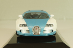 Bugatti Veyron 16.4 2005, blue/white, Altaya 1:43
