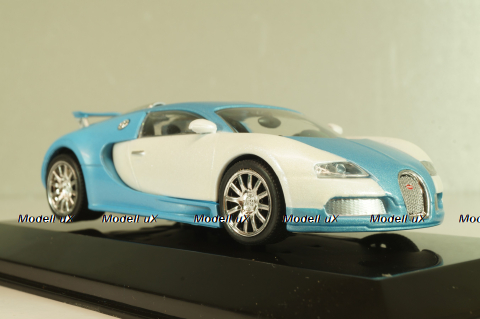 Bugatti Veyron 16.4 2005, blue/white, Altaya 1:43