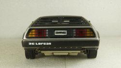 DeLorean DMC-12 1981, SunStar 1:18