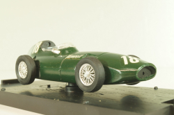 Vanwall F1 #18 British GP 1957, S.Moss, green, R98, Brumm 1:43