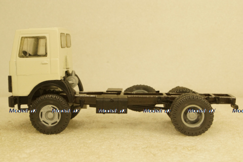 Маз-5357 шасси, Modus 90 1:43