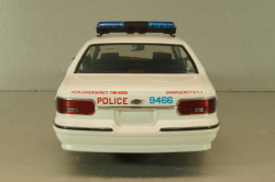 Chevrolet Caprice Police Chicago 1993, white, UT Models 1:18