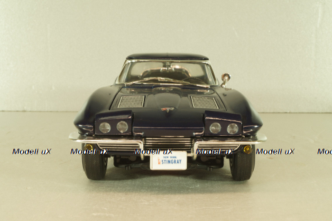 Chevrolet Corvette (C2) Stingray 1963, blue, ERTL 1:18