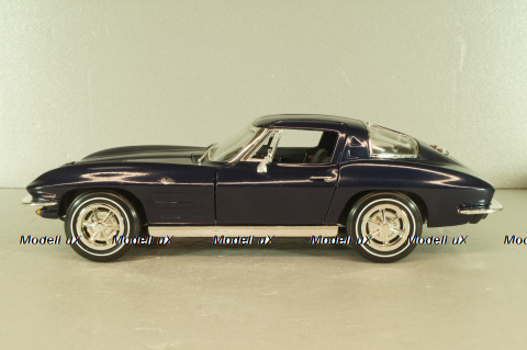 Chevrolet Corvette (C2) Stingray 1963, blue, ERTL 1:18