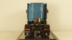 Renault Magnum AE 430 Ti metallic blue 1992, TR098, IXO 1:43