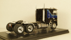 Freightliner FLA black/decor 1993, TR095, IXO 1:43