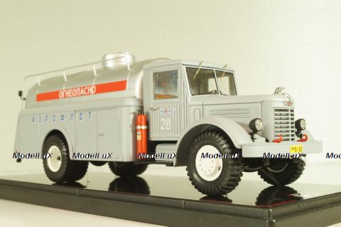 ТЗА-8-200 Аэрофлот, топливозаправочный автомобиль на шасси Яаз-200, завода "Красный молот" серый/серебристый, TR4833, TruckTyr 1:43