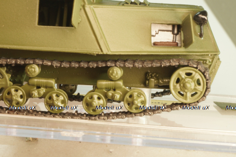 ХТЗ-16 Броне-трактор образца 1941г., №6 из 20шт АвтоБюро 1:43