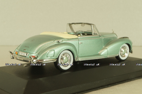 Mercedes-Benz 300 (W188) SC Roadster 1956, light green, WhiteBox 1:43