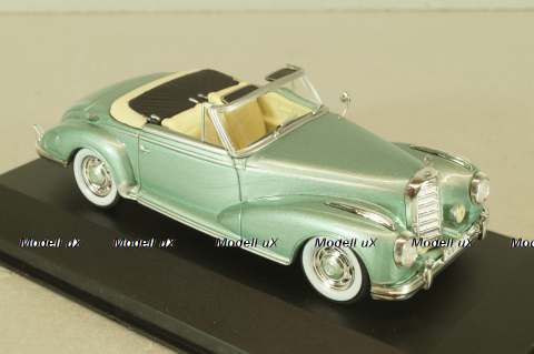 Mercedes-Benz 300 (W188) SC Roadster 1956, light green, WhiteBox 1:43