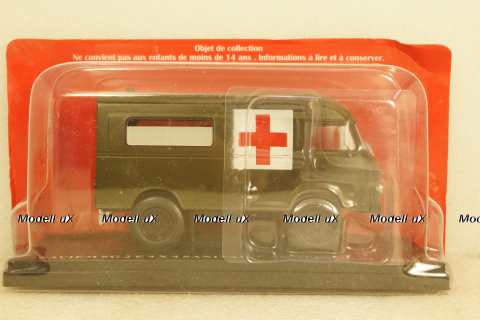 Renault SG2 2E 4x4 Van Sanitaire Ambulance 1968, Hachette 1:43