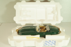 Jaguar E-Type Cabriolet 1961, green, Franklin Mint 1:24