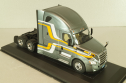 Freightliner Cascadia 2018, grey, TR211, IXO 1:43