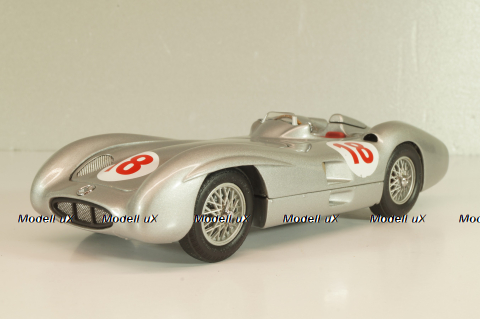 Mercedes-Benz W196R # 18 1954, silver, Franklin Mint 1:24