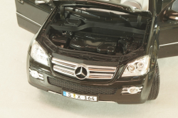 Mercedes-Benz GL500 (X164) 2006, black, B66962336, Minichamps 1:18