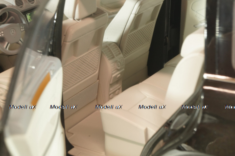 Mercedes-Benz GL500 (X164) 2006, black, B66962336, Minichamps 1:18