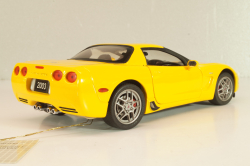 Chevrolet Corvette Z06 (C5) 50th Anniversary 2003, yellow, B11C474, Franklin Mint 1:24