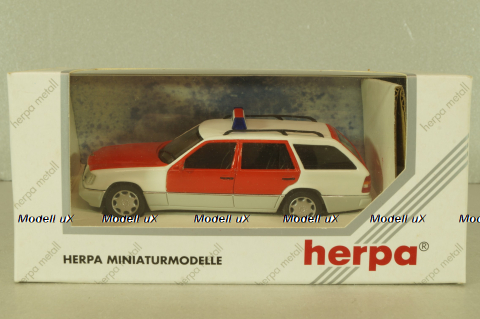 Mercedes-Benz E 320 (S124) T-Modell Notarzt 1987, white/red, 70218, Herpa 1:43