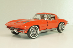 Chevrolet Corvette (C2) Sting ray 1965, red, Franklin Mint 1:24