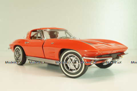 Chevrolet Corvette (C2) Sting ray 1965, red, Franklin Mint 1:24