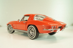 Chevrolet Corvette (C2) Sting ray 1965, red, Franklin Mint 1:24