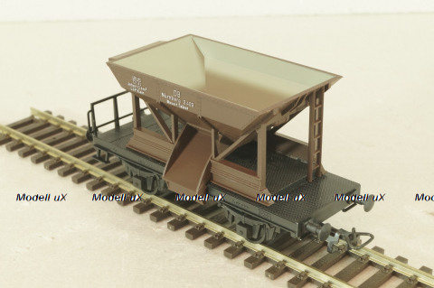 Вагон грузовой саморазгрузочный, 2-х осный, DR, эпоха III, brown, , 335, Kleinbahn 1:87 HO