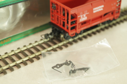 Вагон для перевозки руды Canadian National, 4-х осный, темно-красный, HO, T051-29515, Mehano 1:87