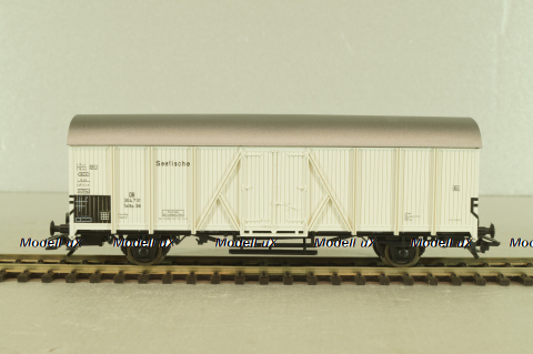 Вагон рефрижератор для морской рыбы, крытый грузовой (холодильник), 2-х осный DB, белый, HO, 46235, Roco 1:87