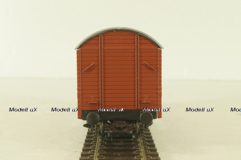 Вагон грузовой, крытый, 2-х осный DB, коричневый, HO, 46042, Roco 1:87