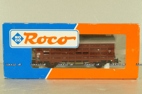 Вагон для перевозки животных "скотовоз", 2-х осный DB, коричневый, HO, 46035, Roco 1:87