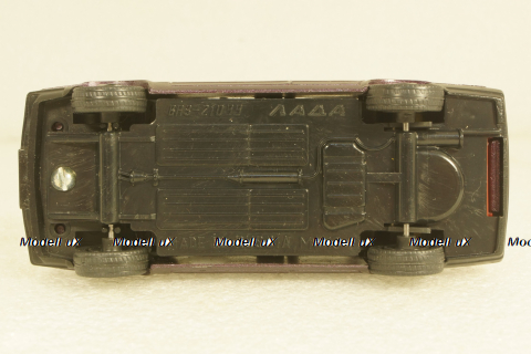 Ваз-21099 фиолетовая, Тантал/Радон 1:43