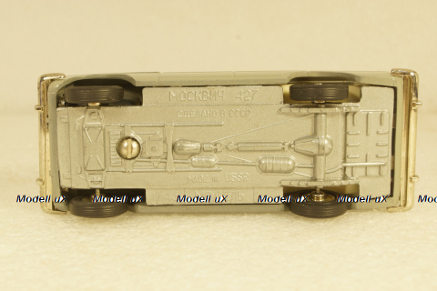Москвич-427, 90г., Тантал/Радон 1:43