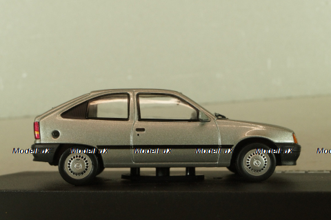 Opel Kadett (E) 1984, silver, OPC014, Altaya  Opel Collection #18 1:43