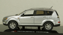 Mitsubishi Outlander, silver, Vitesse 1:43
