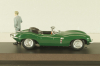Jaguar XKSS 1957 with figuren Steve McQueen, green, McQueen Collection, 86434, Greenlight 1:43