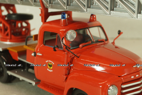 Opel Blitz 1.75t Feuerwehr drehleiter Sinsheim DL18, 439051070, Minichamps 1:43