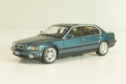 BMW 750iL (E38) 1994, blue metallic, 00894-CH, MiniGT 1:64