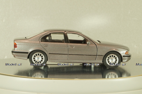 BMW 525i sedan (E39) 1995, grey, в коробке, 80429419980, Schabak 1:43
