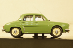 Renault Dauphine 1961 green, CLC322N, IXO 1:43