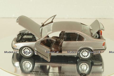 BMW 525i sedan (E39) 1995, grey, в коробке, 80429419980, Schabak 1:43