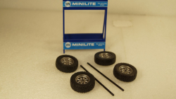 Комплект дисков с резиной и осями, 18SET001W, IXO 1:18