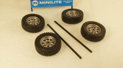 Комплект дисков с резиной и осями, 18SET001W, IXO 1:18