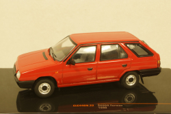 Skoda Forman 1990 red, CLC446, IXO 1:43